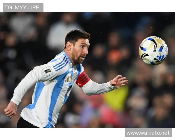 足球明星齐聚世界杯门票热销背后的故事与精彩瞬间