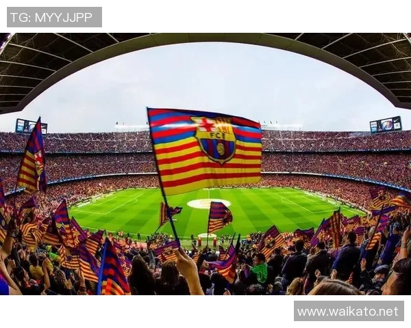 足球明星诺坎普的辉煌历程与成就全景解析 足球明星诺坎普的辉煌历程与成就全景解析