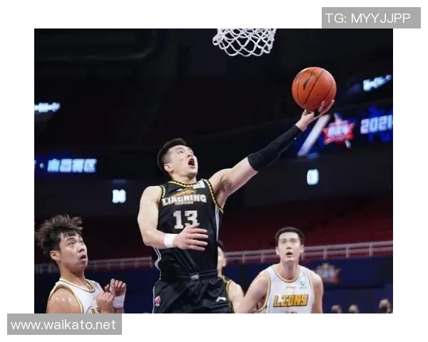 杜姓篮球明星的传奇之路与辉煌成就探秘 杜姓篮球明星的传奇之路与辉煌成就探秘